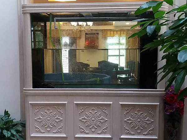 大理石包边鱼缸